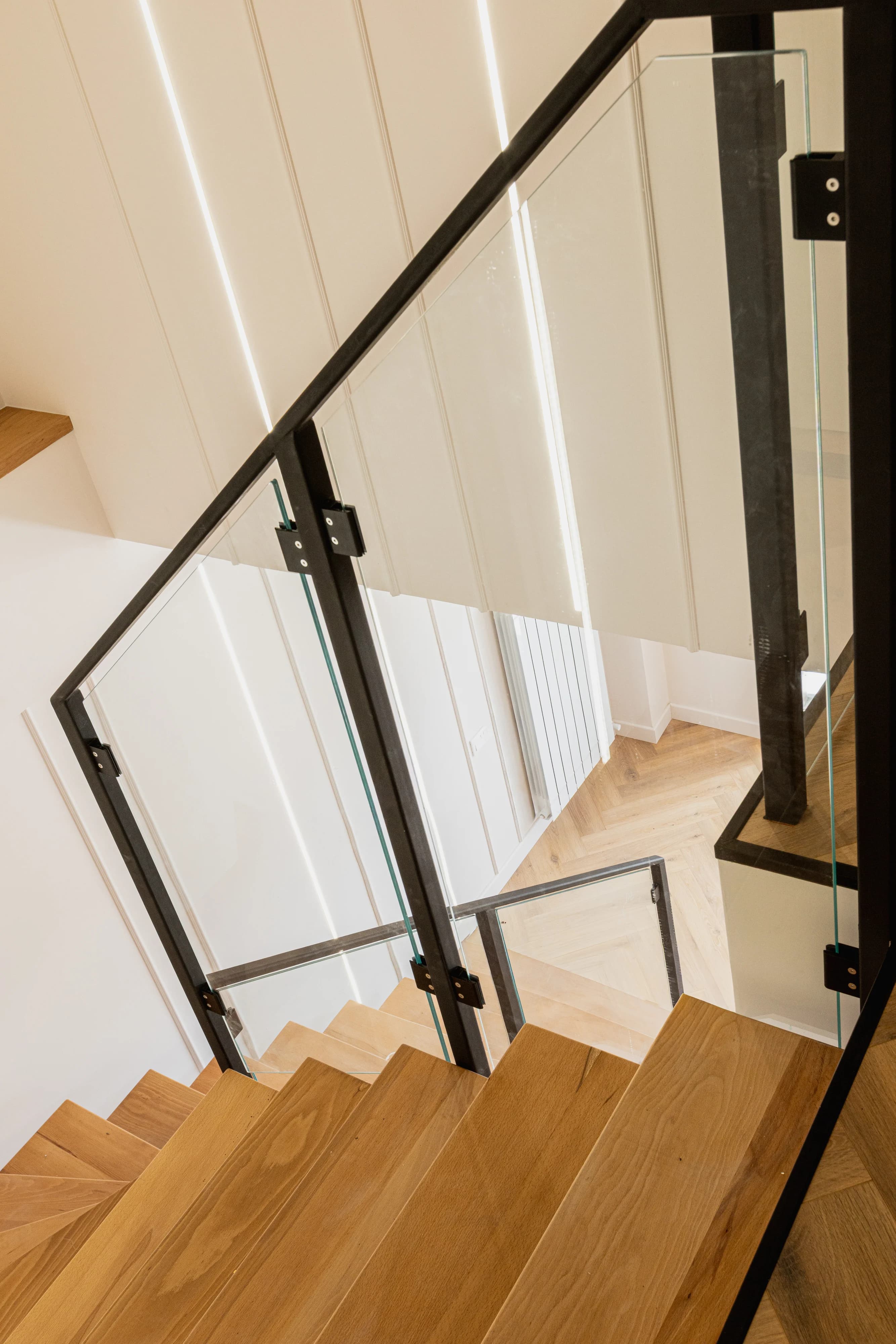 Duplex — 16