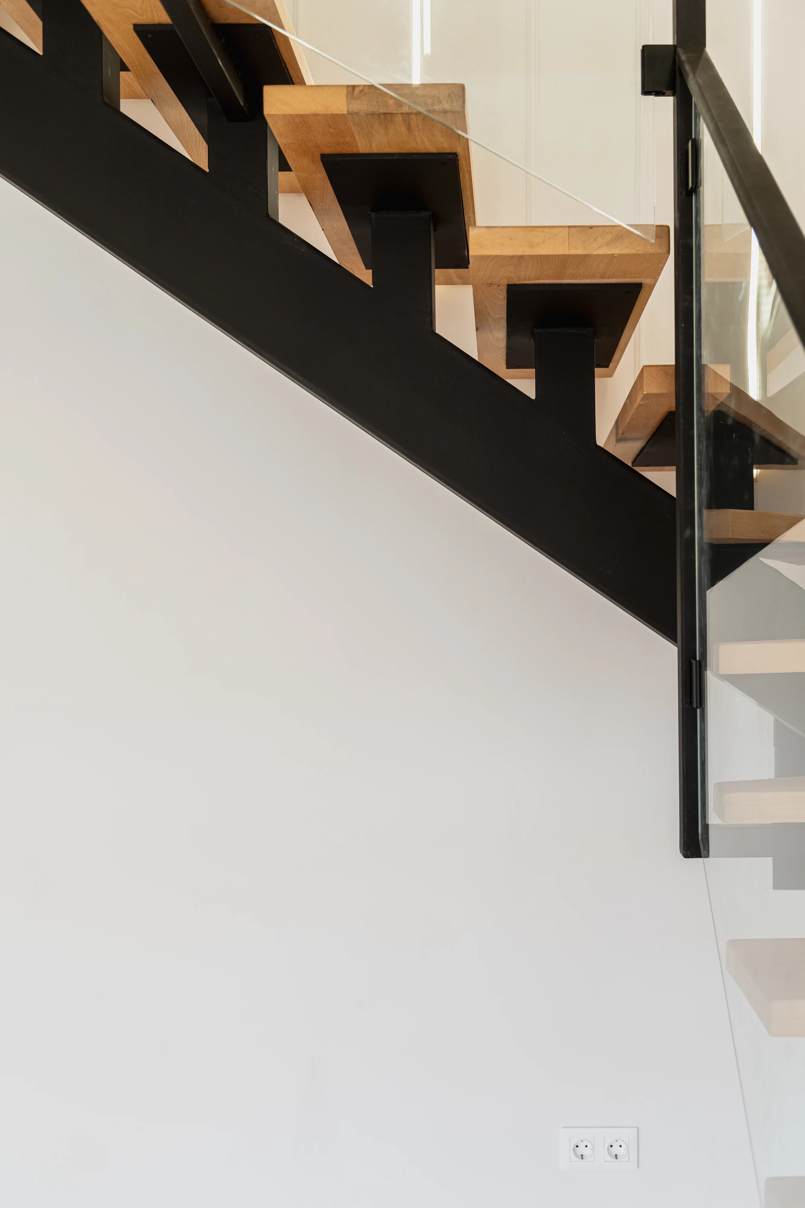 Duplex — 25