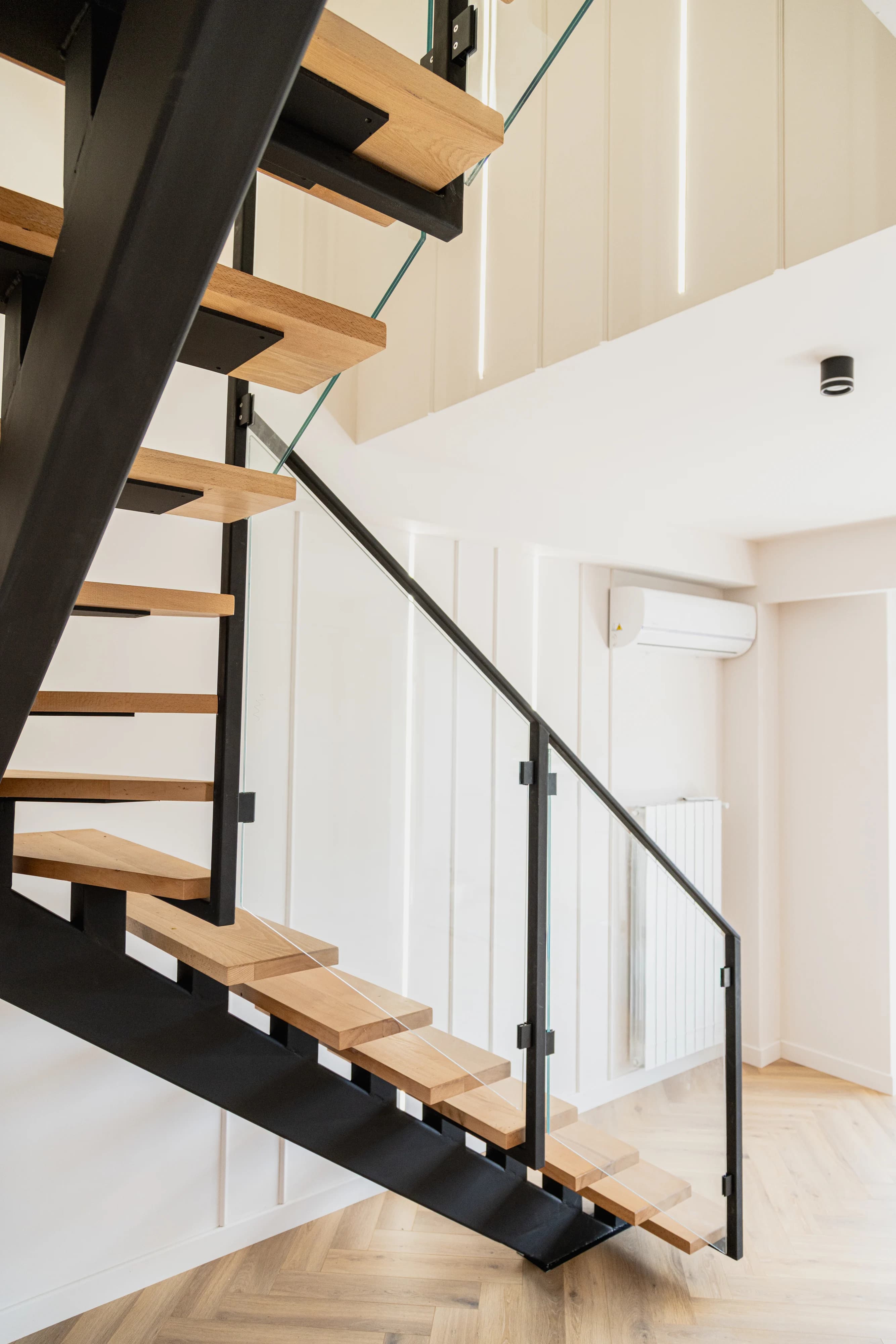 Duplex — 28