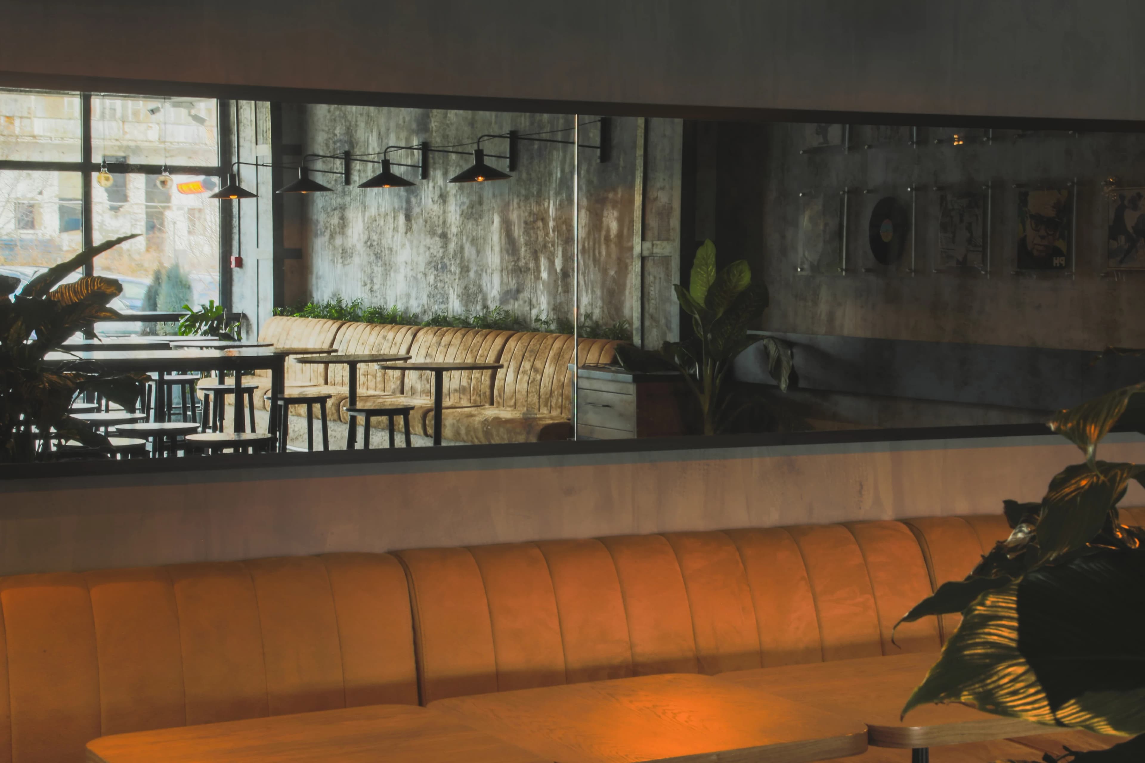Spot Bar — 2